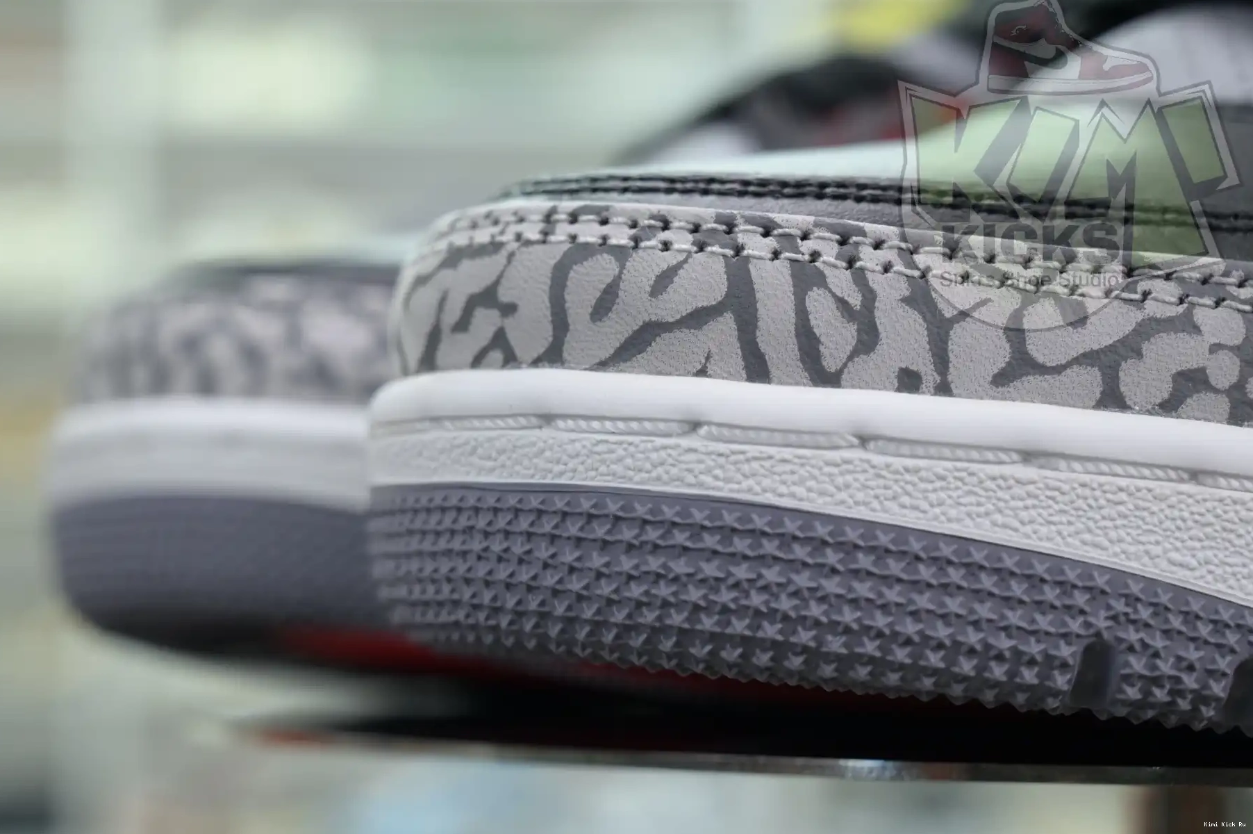 Air Cement Jordan Kimikick Reimagined” 3“Black 0325